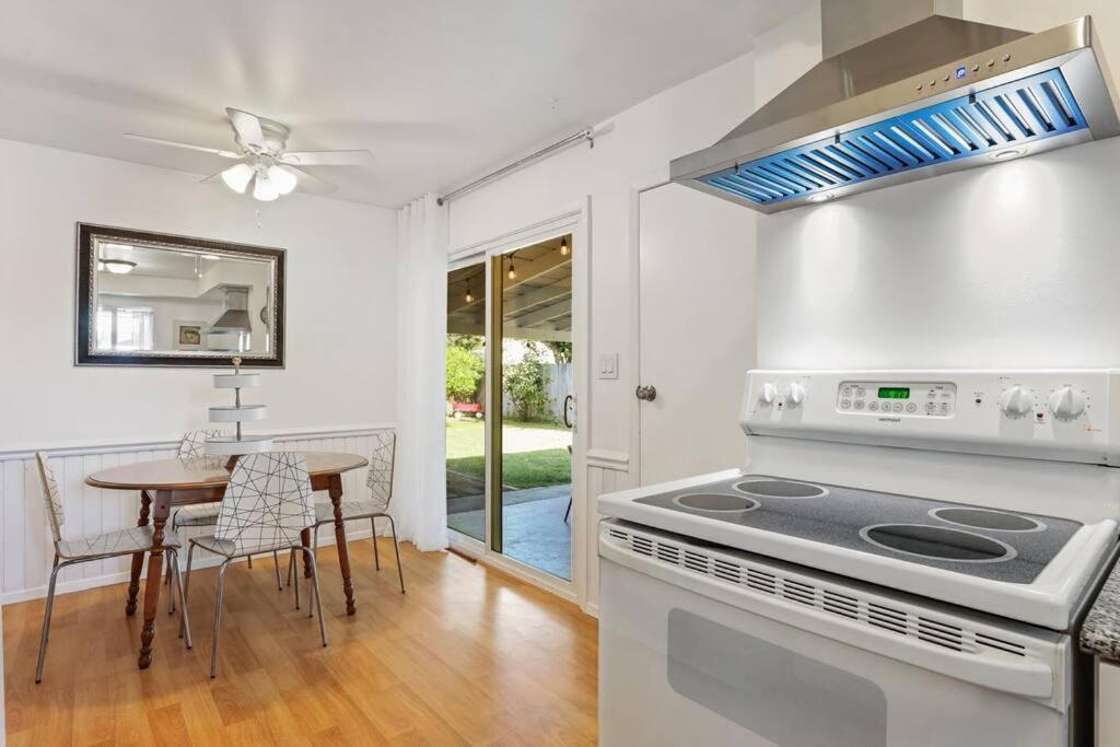 Trinity Escape Entire Home Near Lodi Lake מראה חיצוני תמונה