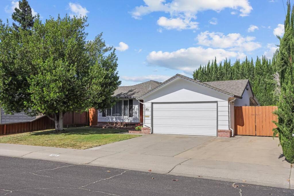 Trinity Escape Entire Home Near Lodi Lake מראה חיצוני תמונה